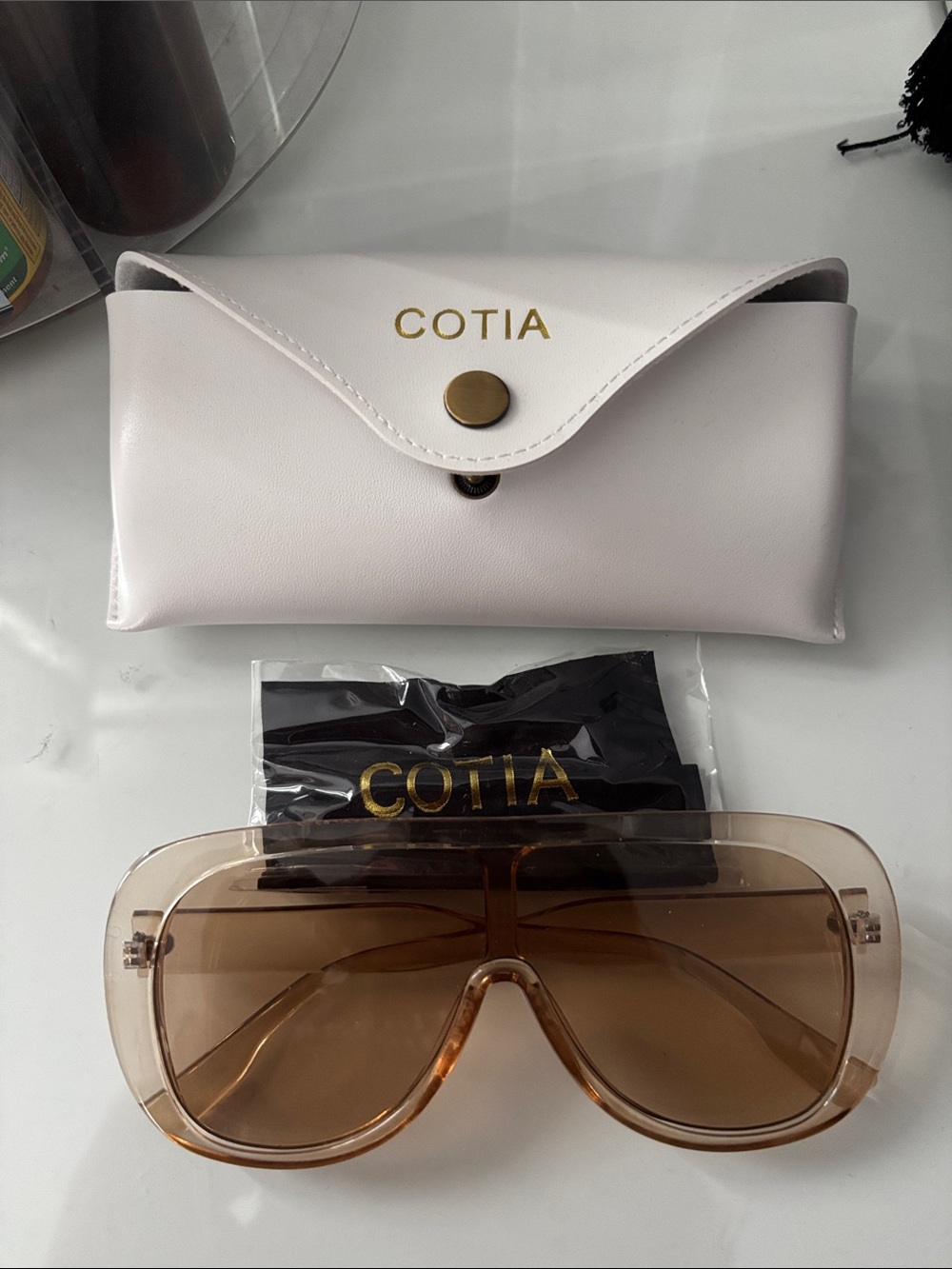 Amazon Cotia Women's Shield Sunglasses in Brown Gradient